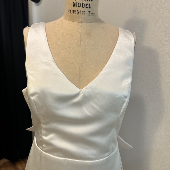 Lulu’s White Bow-Back Dress - Picture 3 of 9